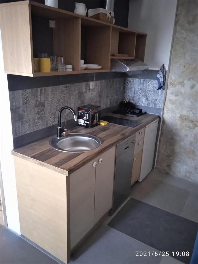 Agave Apartments Stara Baška Eksteriør billede